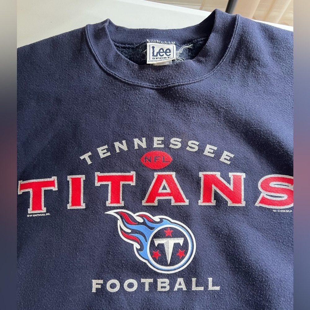 Vintage Tennessee Titans NFL Sweatshirt Lee Sport Mens Blue Football Crewneck - Picture 3 of 10